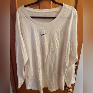 White Nike Long Sleeve 2x